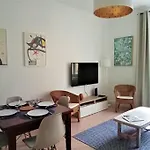 Le Petit Au Coeur De Vichy