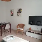 Apartamento Le Petit Au Coeur De Vichy