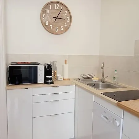 Le Petit Au Coeur De *